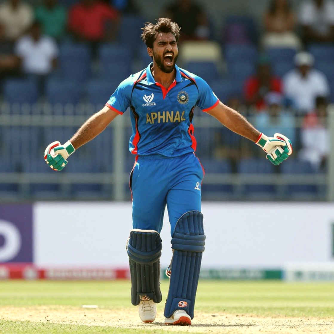 যে ফোনগুলো বাজেনি: বাংলাদেশের ফ্র্যাঞ্চাইজি বাজার, ২০২০-এর বিশ্বজয়ীরা আর পাইপলাইনের হিসাব