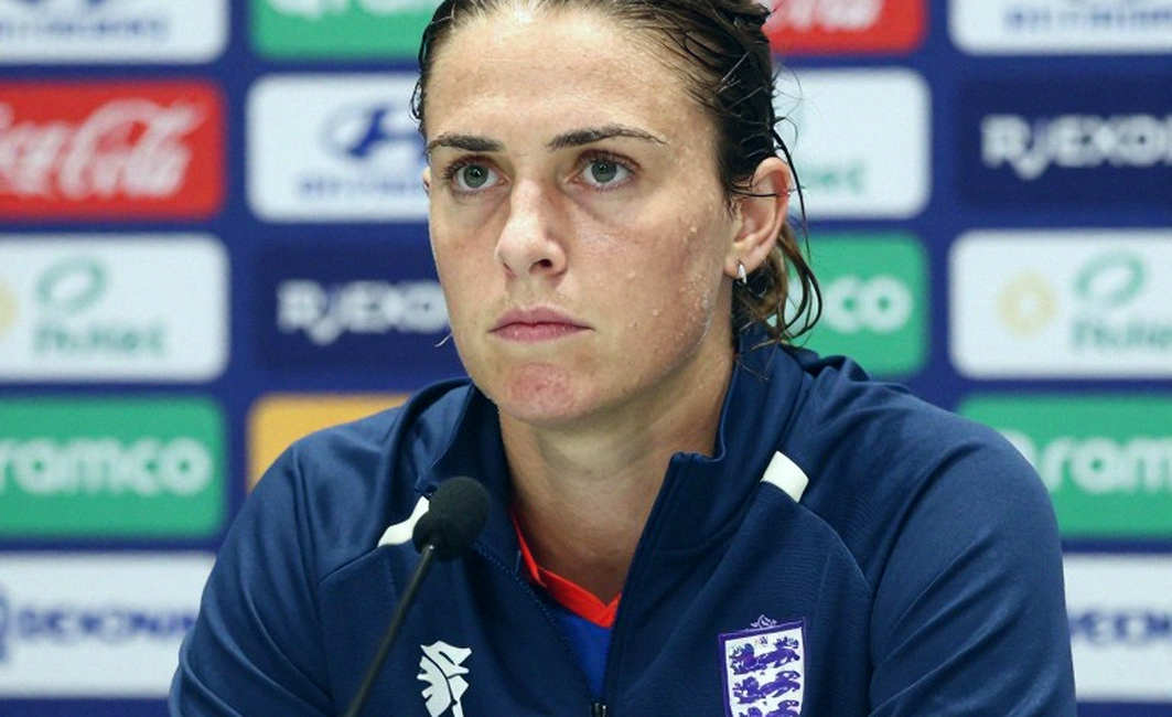 Release Clauses, Wage Bills and a Packed Suitcase: Who Keeps Cricket's Real Ledger in the Transfer Window