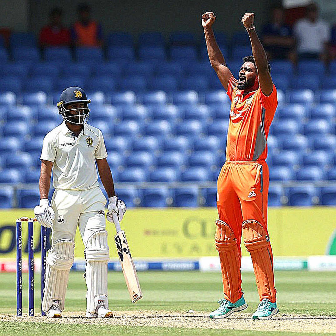 খালি ইনপুট, ভরা বিশ্লেষণ: ক্রিকেট ডেটার বিশ্বাসযোগ্যতা কে যাচাই করবে?