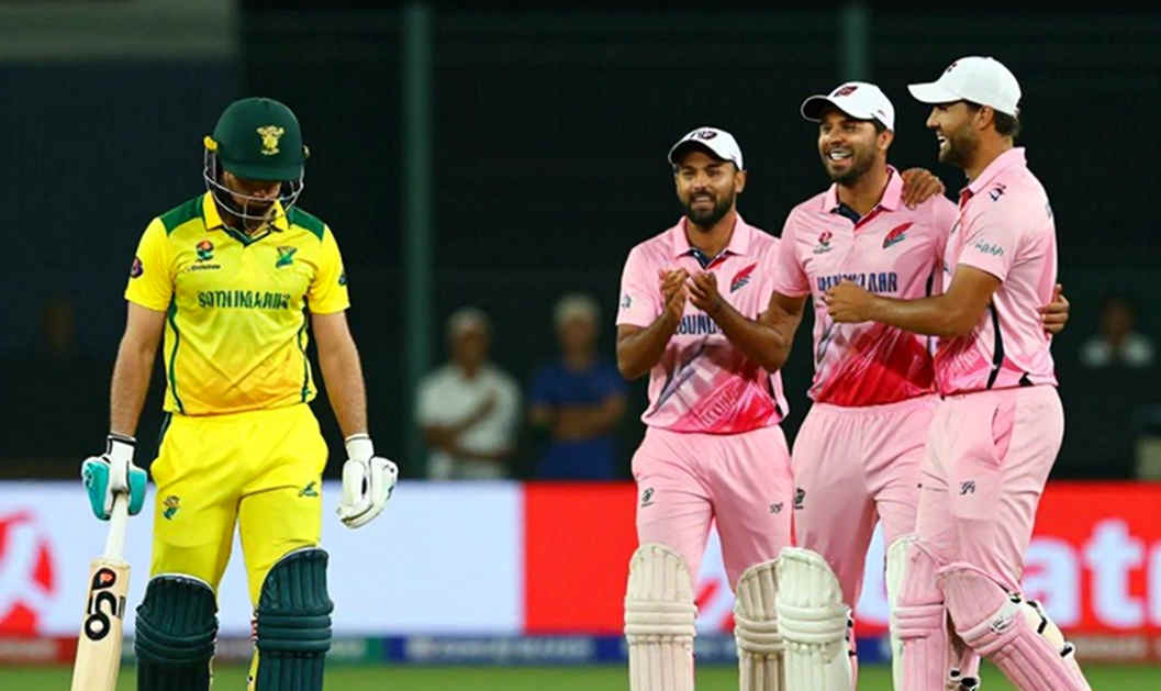 স্মার্ট কন্ট্র্যাক্ট, নীরব ডেডলাইন: ক্রিকেটের ট্রান্সফার অর্থনীতি যখন ব্লকচেইনে লেখা হচ্ছে