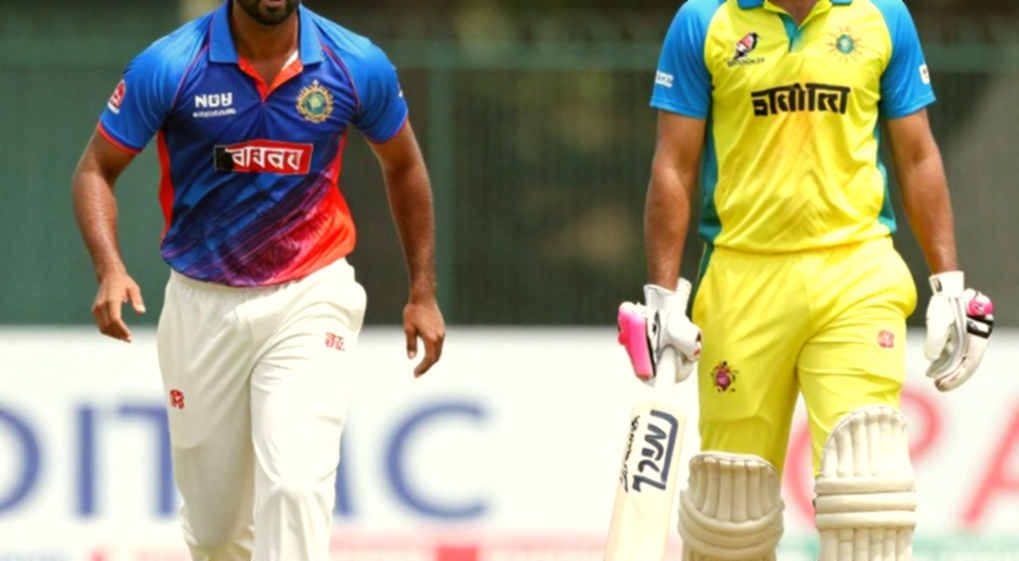 ট্রান্সফার উইন্ডোতে যে ফোনটা কখনও বাজে না
