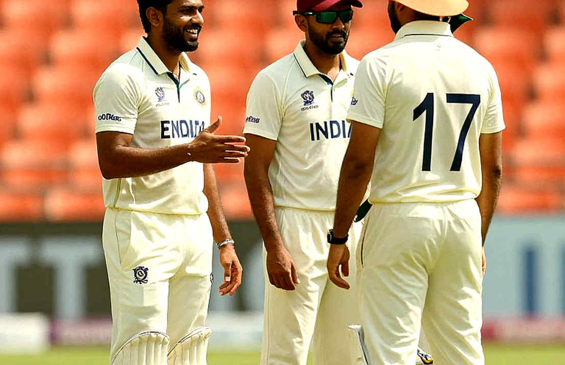 কনটেইনমেন্টের ফাঁদ: ডারবানে আলো আর শর্ট-বলের দুই-মুখো খেলা